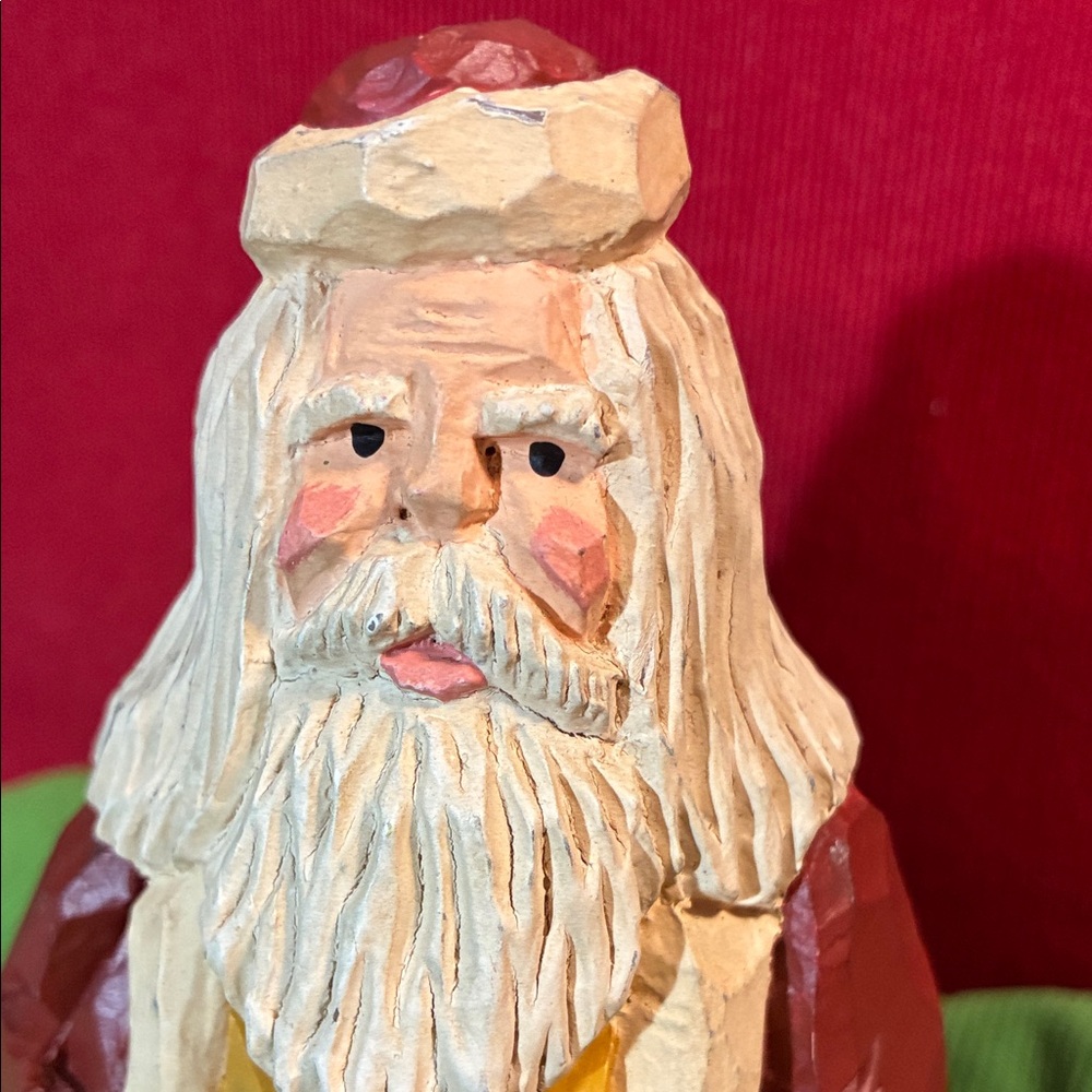 Handcrafted Folk Art Santa Figurine with Green and Yellow Accents signed JY - Picture 2 of 9